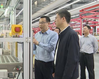 王鋒率隊(duì)開(kāi)展暖企行動(dòng):持續(xù)提升當(dāng)家產(chǎn)業(yè)優(yōu)勢(shì) 推動(dòng)實(shí)體經(jīng)濟(jì)高質(zhì)量發(fā)展